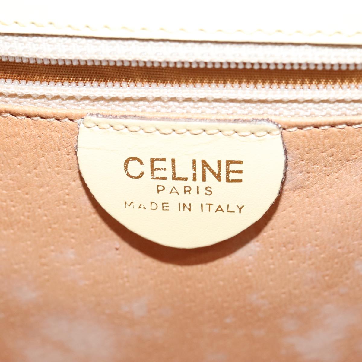 Céline Ecru Leather Handbag (Pre-Owned)