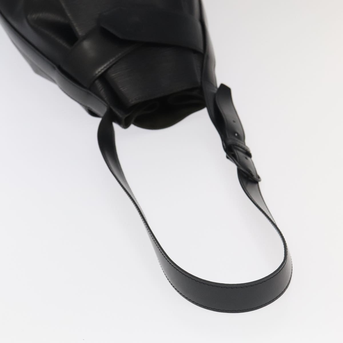 Louis Vuitton Sac D'épaule Black Leather Shoulder Bag (Pre-Owned)