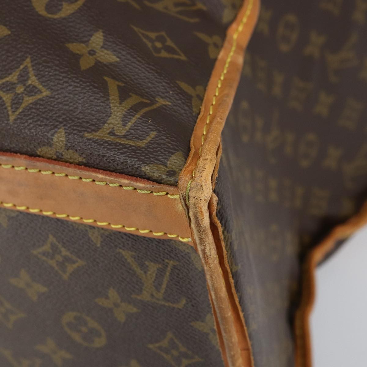 Louis Vuitton Dog Carrier Monogram Canvas Brown Canvas Travel Bag Bag (Pre-Owned)