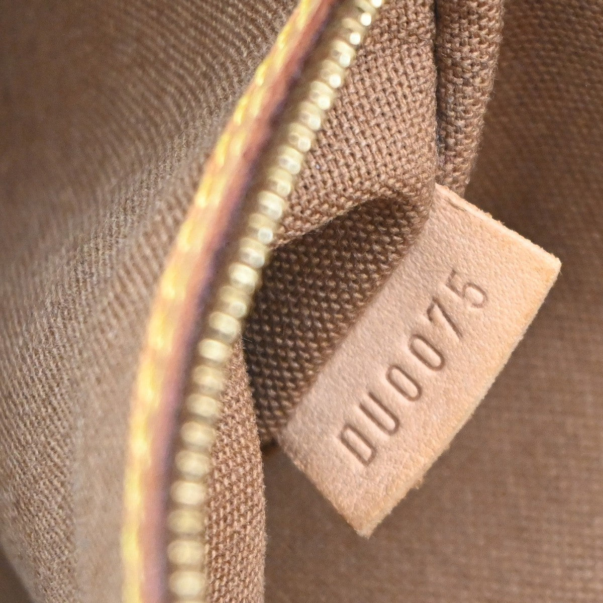 Louis Vuitton Batignolles Monogram Canvas Brown Canvas Tote Bag Bag (Pre-Owned)