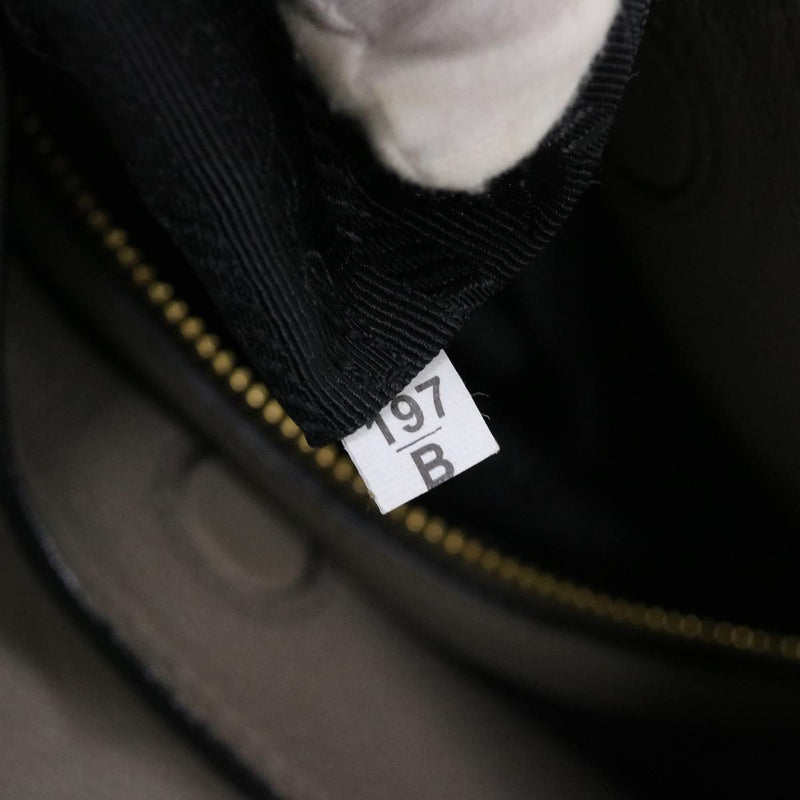 Prada Grey Leather Shoulder Bag (Pre-Owned)