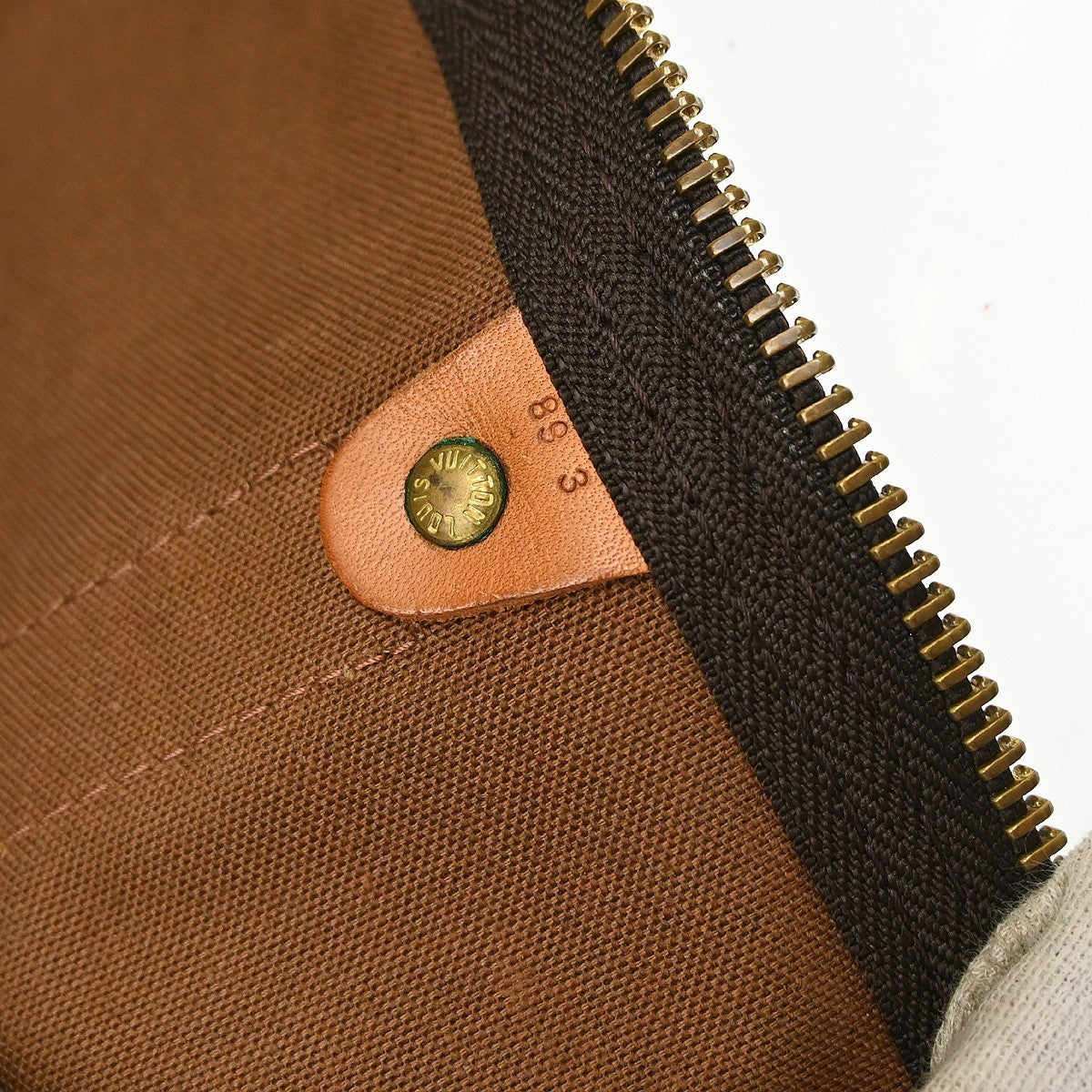 Louis Vuitton Keepall Monogram Brown Canvas Travel Bag Bag (Pre-Owned)