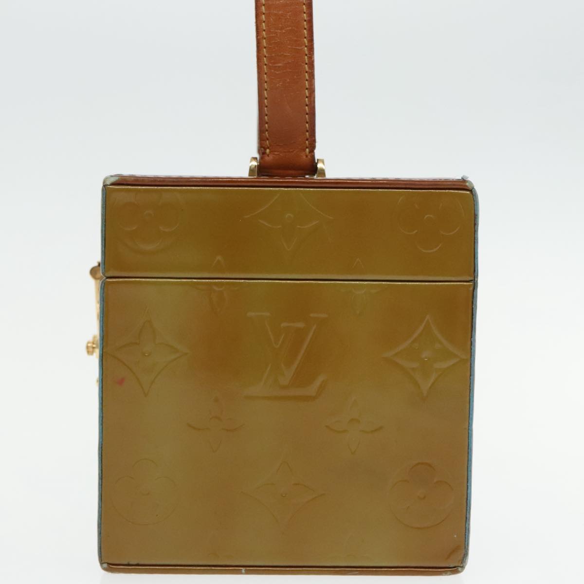 Louis Vuitton Bleecker Khaki Patent Leather Clutch Bag (Pre-Owned)