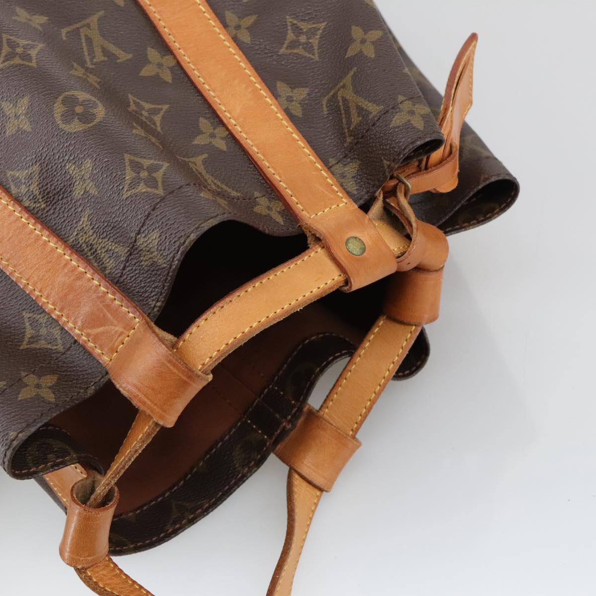 Louis Vuitton Randonnée Brown Canvas Shoulder Bag (Pre-Owned)
