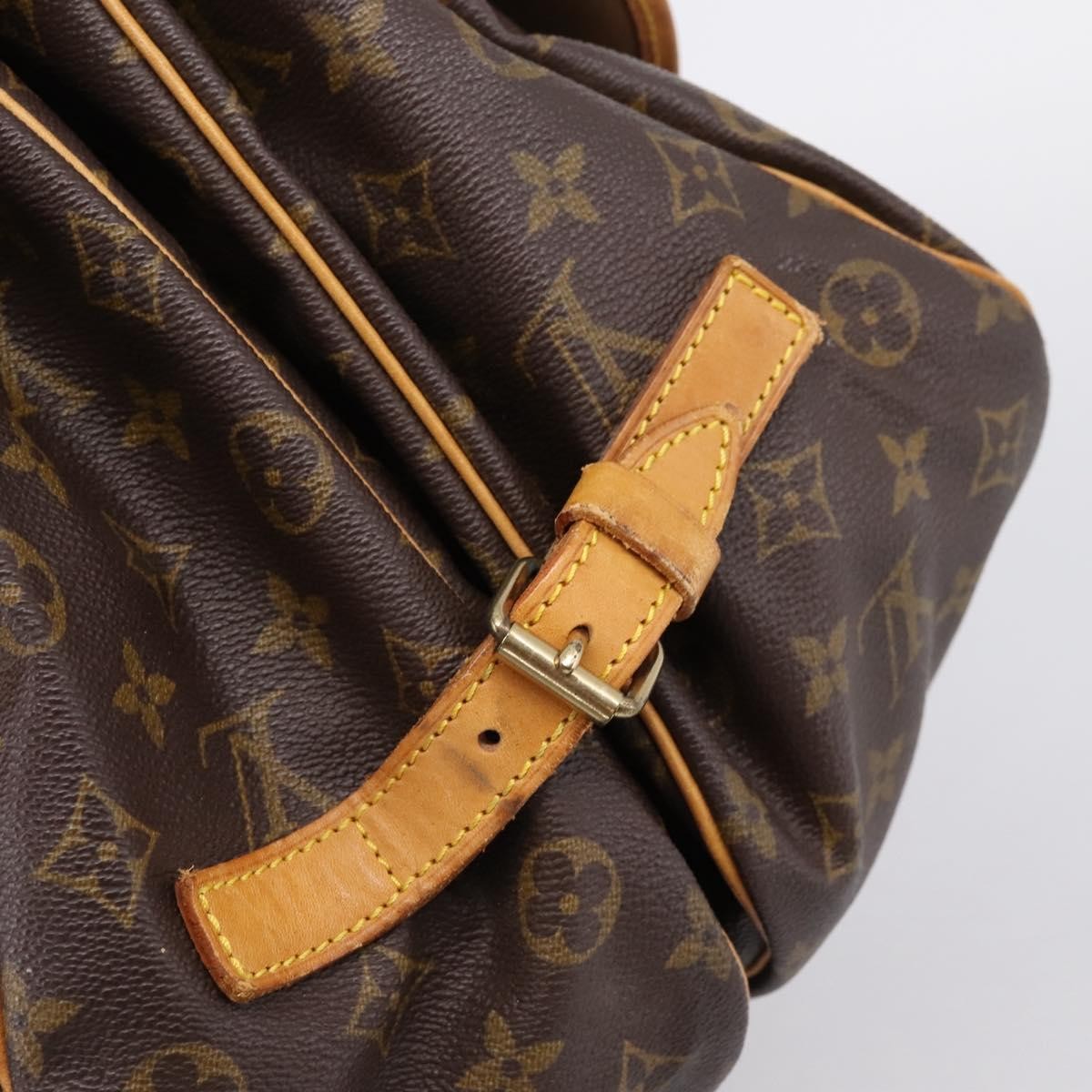 Louis Vuitton Saumur Monogram Brown Canvas Shoulder Bag Bag (Pre-Owned)