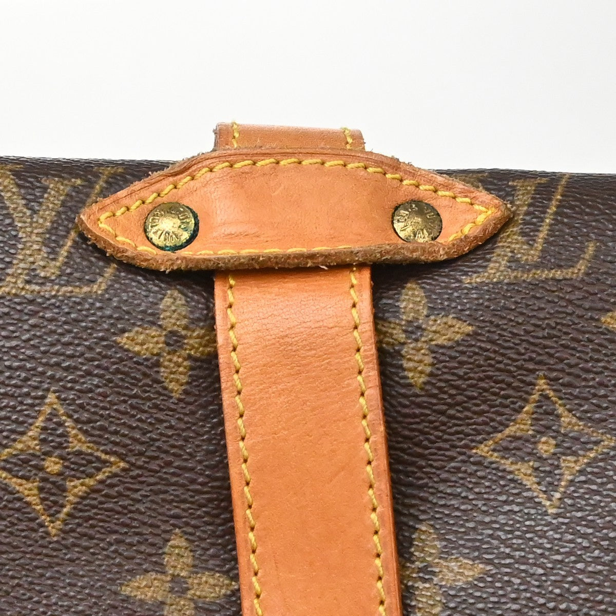 Louis Vuitton Saumur Monogram Canvas Brown Canvas Shoulder Bag Bag (Pre-Owned)