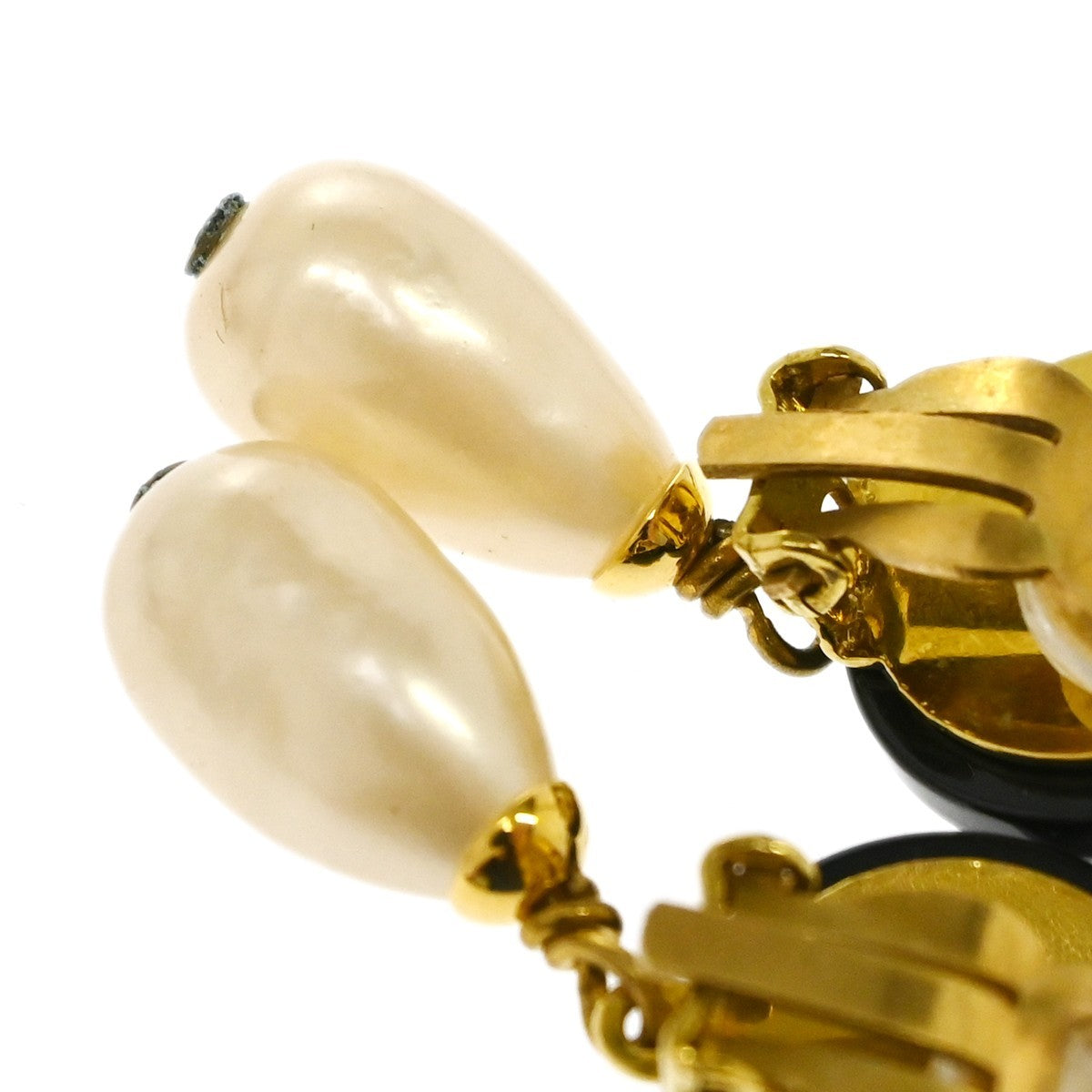 Chanel Cc Pearl Drop Faux Pearl And Metal Gold Gold_Plated Earrings Jewelry (Pre-Owned)