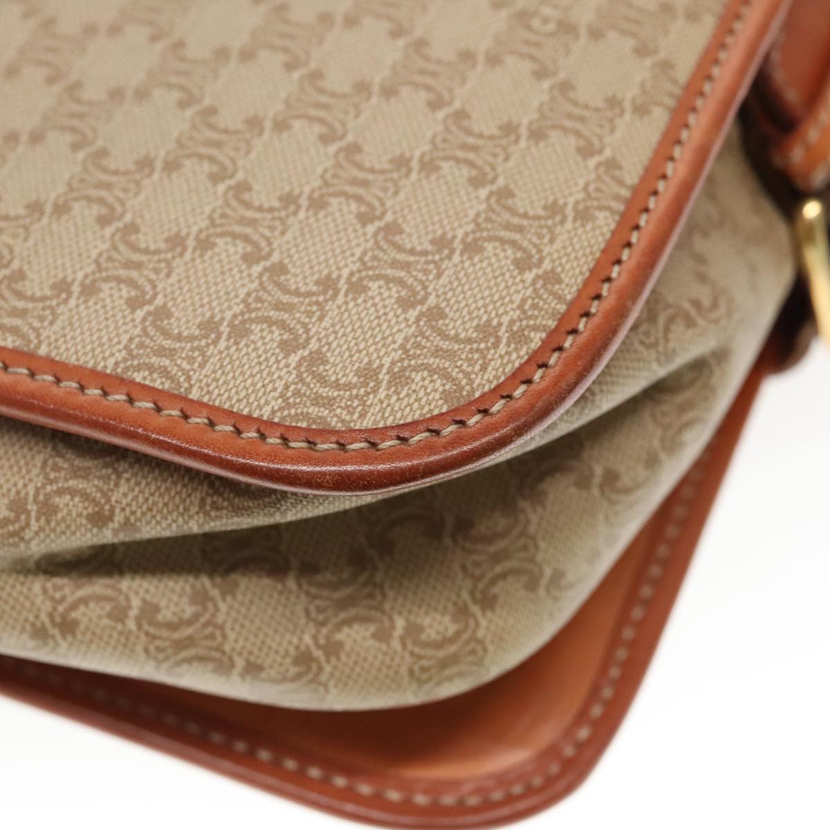 Céline Beige Canvas Shoulder Bag (Pre-Owned)
