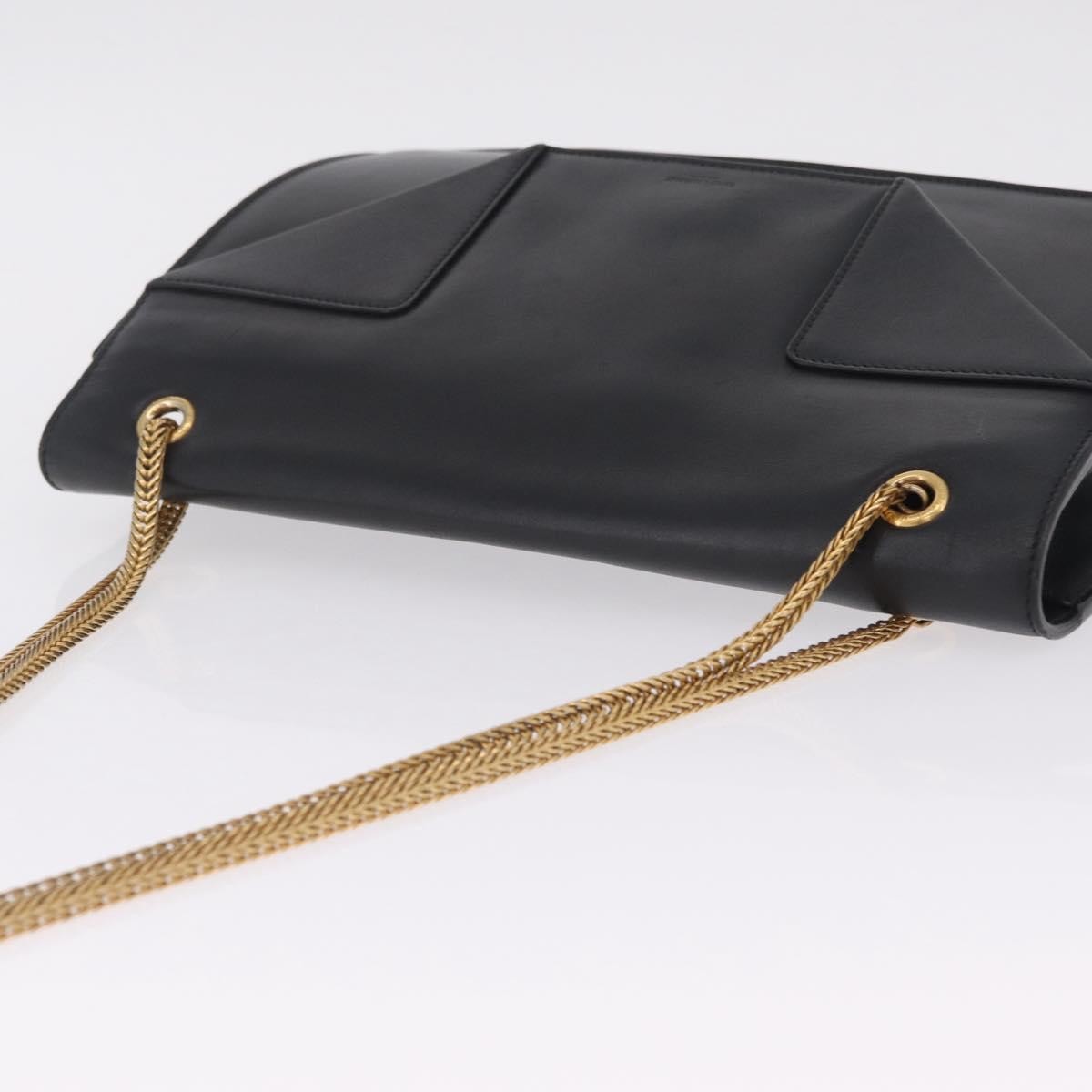 Saint Laurent Betty Leather Black Leather Handbag (Pre-Owned)