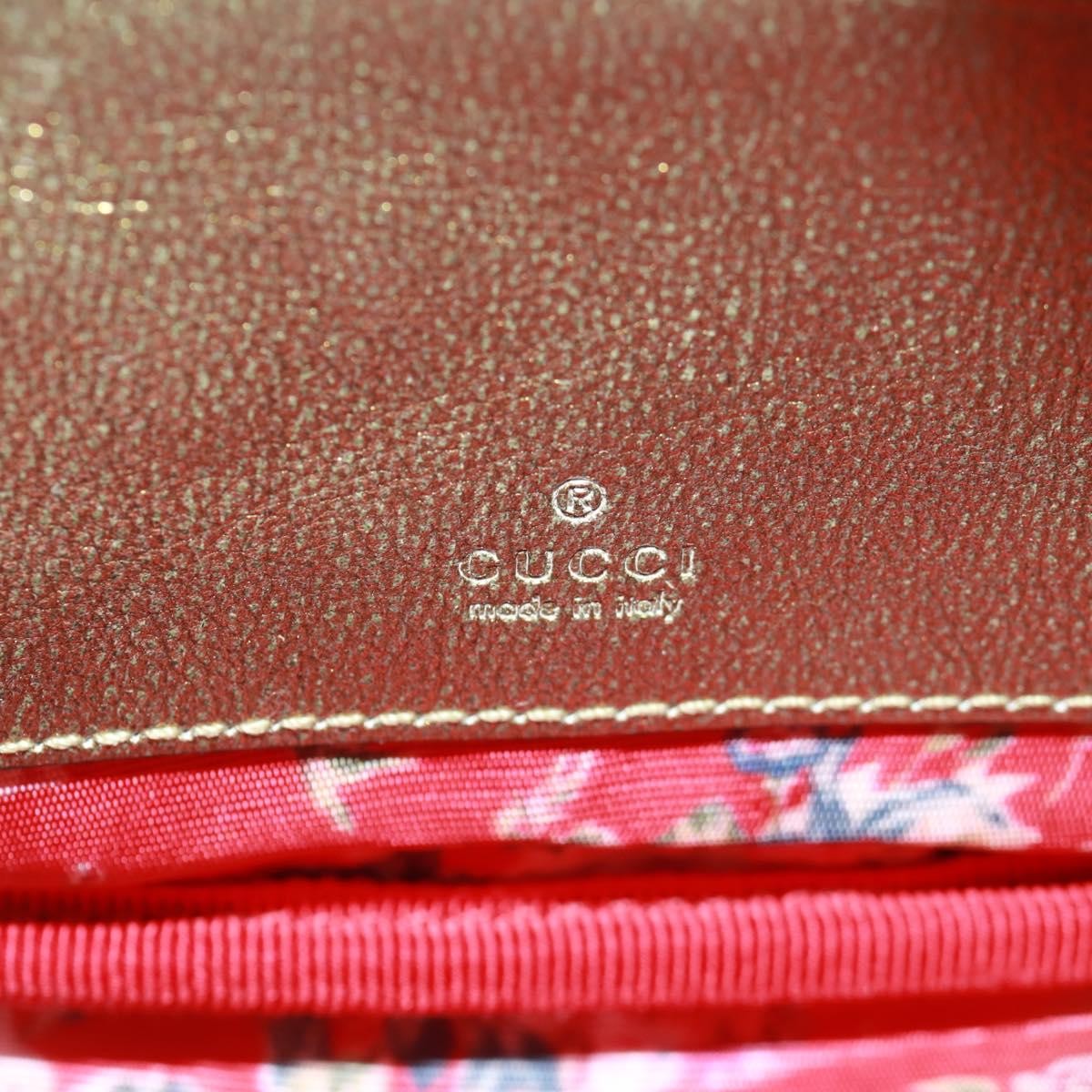 Gucci Trapuntata Camera Quilted Laminated Leather Red Leather Shoulder Bag Bag (Pre-Owned)