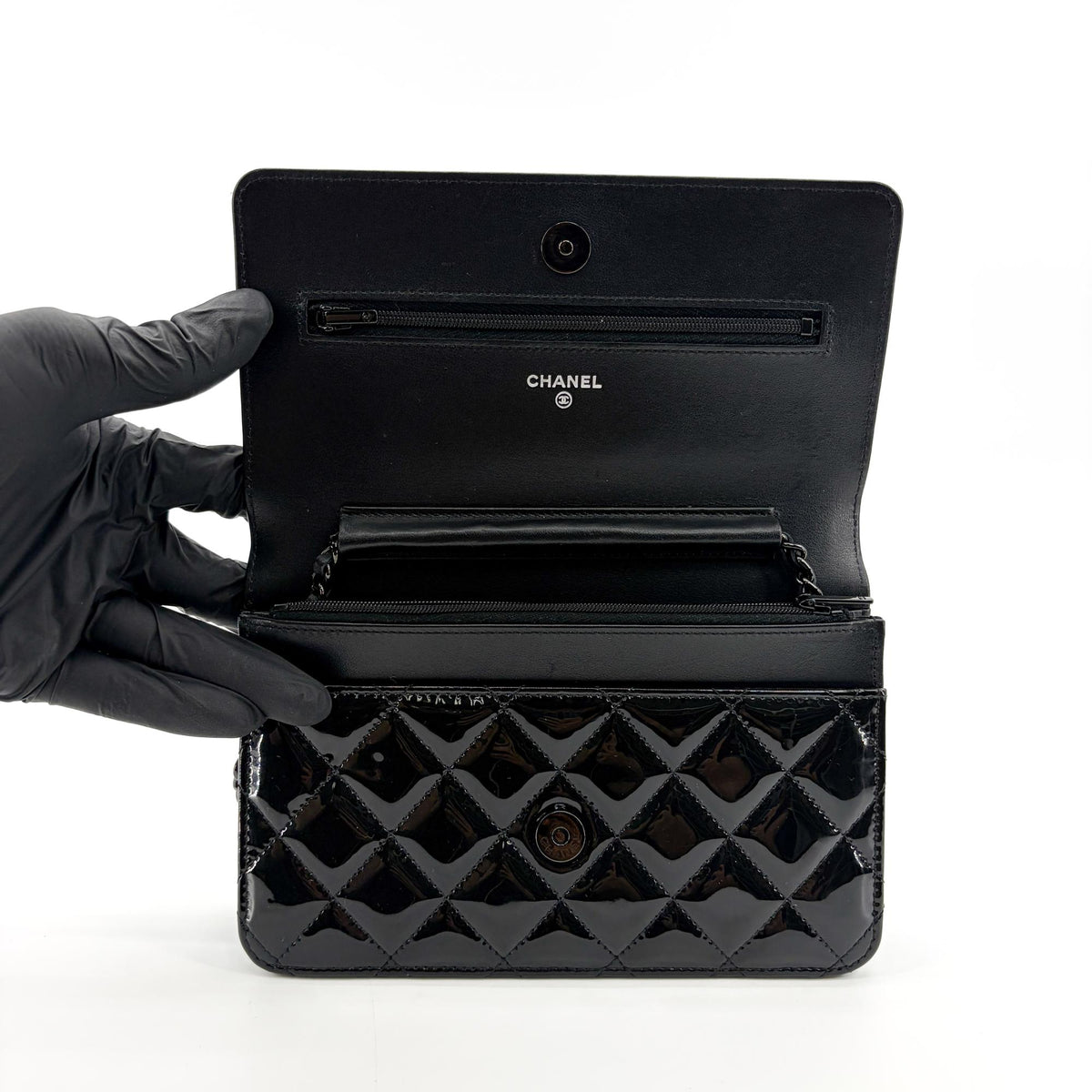 Chanel So Black Wallet On Chain Quilted Patent Black Patent_Leather Crossbody Bag Bag (Pre-Owned)