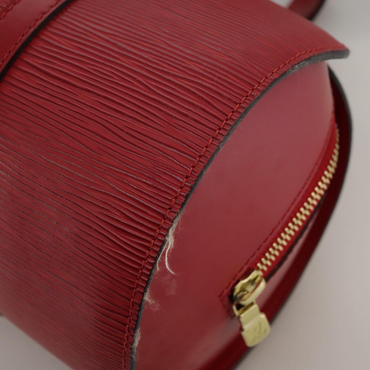 Louis Vuitton Soufflot Red Leather Handbag (Pre-Owned)