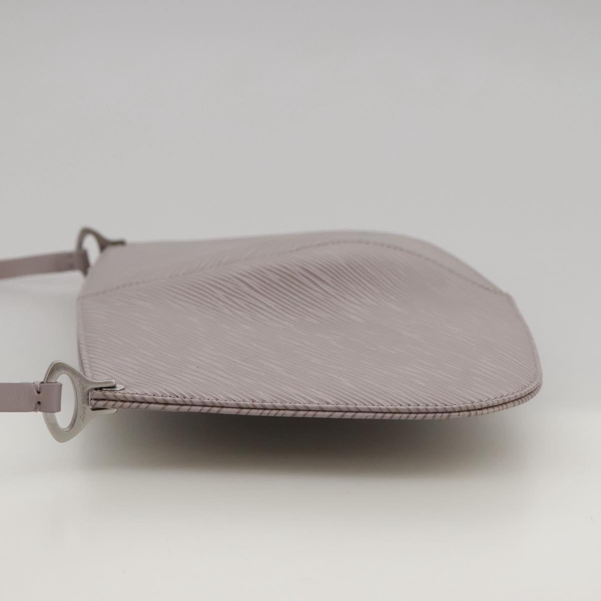 Louis Vuitton Demi Lune Grey Leather Clutch Bag (Pre-Owned)