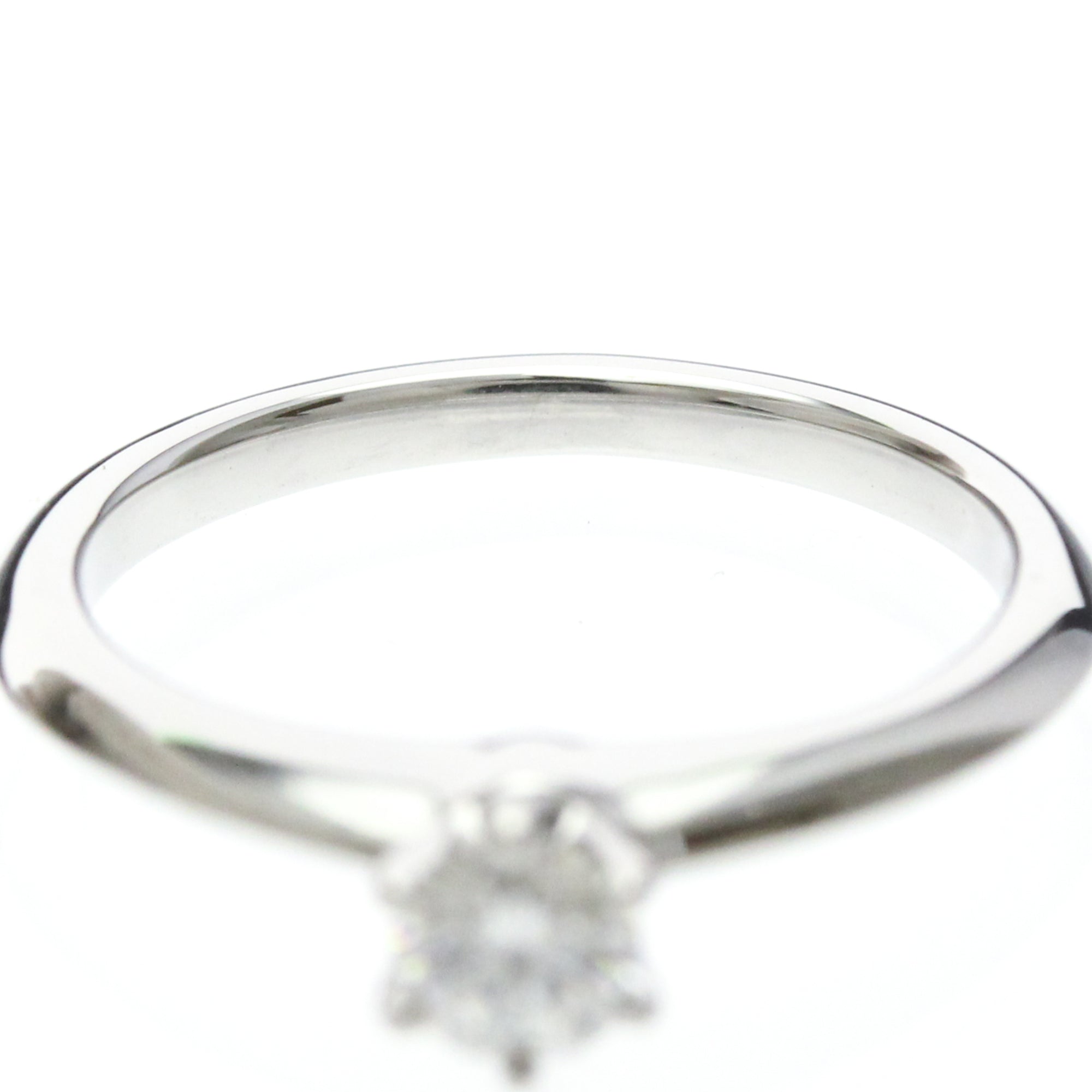 Tiffany & Co. Tiffany Setting Solitaire Platinum With Rbc Diamond H/Vs1 Clear Platinum Ring Jewelry (Pre-Owned)