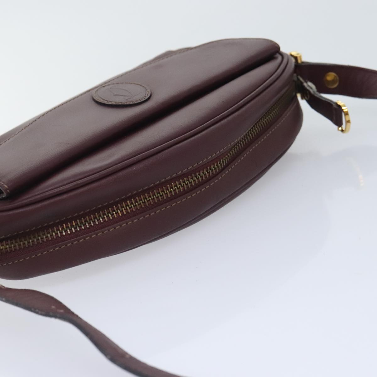 Cartier Must De Cartier Burgundy Leather Shoulder Bag (Pre-Owned)