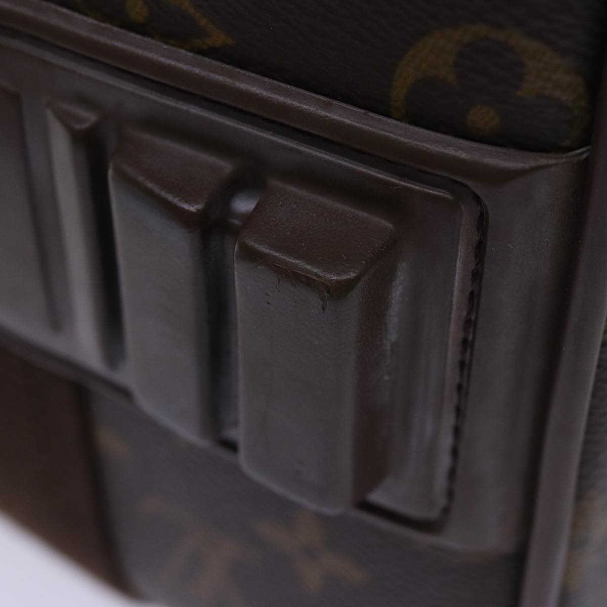 Louis Vuitton Pegase Brown Canvas Travel Bag (Pre-Owned)
