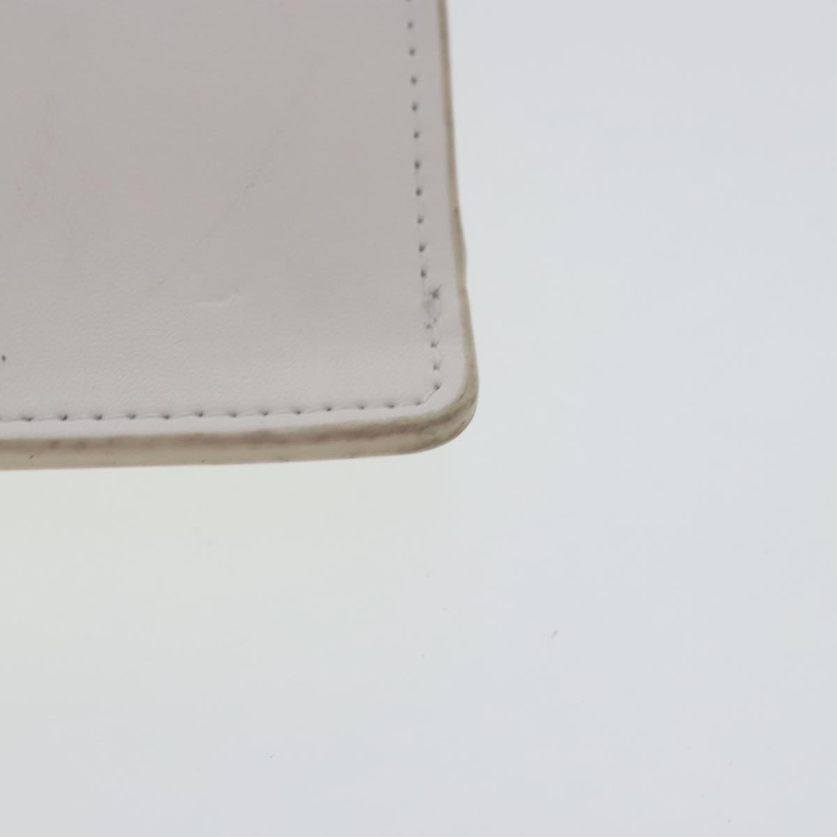 Céline White Leather Clutch Bag (Pre-Owned)