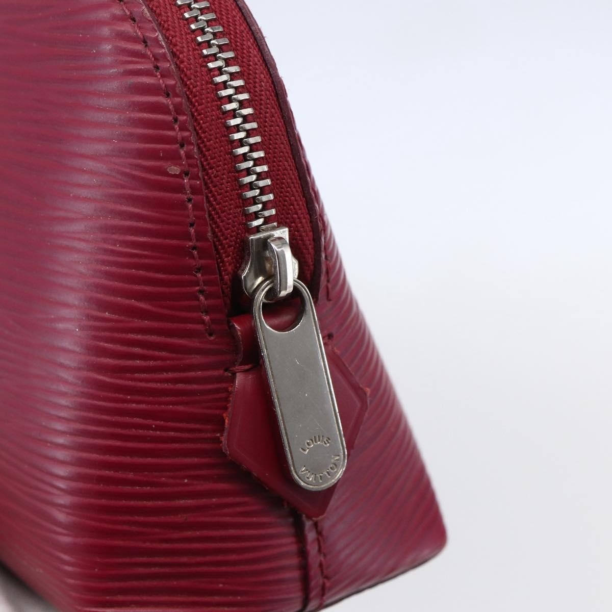 Louis Vuitton Cosmetic Epi Leather Burgundy Leather Clutche & Pouche Bag (Pre-Owned)