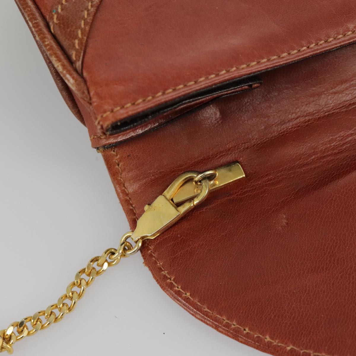 Bally Brown Leather Shoulder Bag (Pre-Owned)