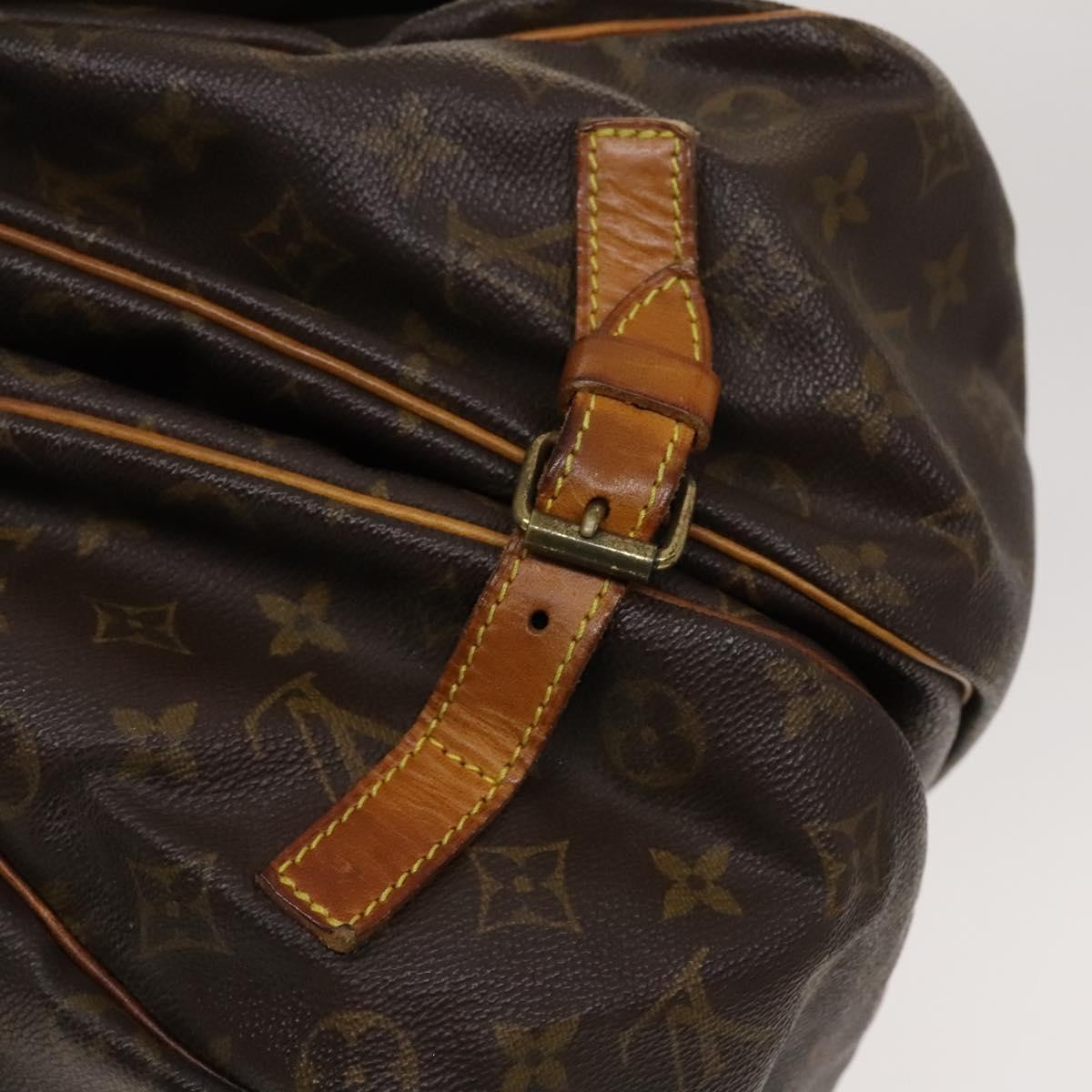 Louis Vuitton Saumur Monogram Canvas Brown Canvas Shoulder Bag Bag (Pre-Owned)