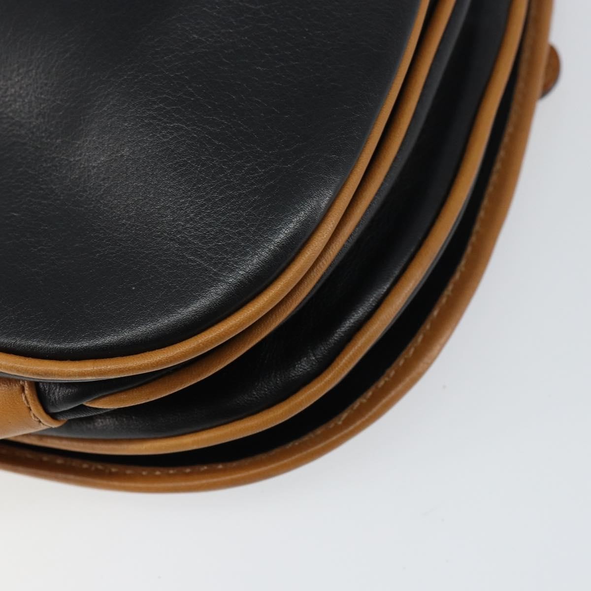 Celine Vintage Leather Black Leather Shoulder Bag Bag (Pre-Owned)
