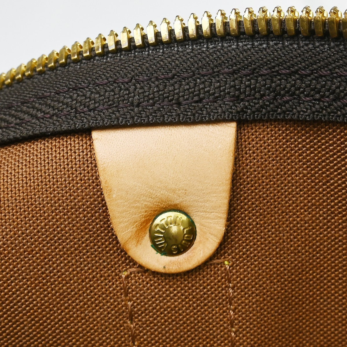Louis Vuitton Keepall Monogram Canvas Brown Canvas Travel Bag Bag (Pre-Owned)