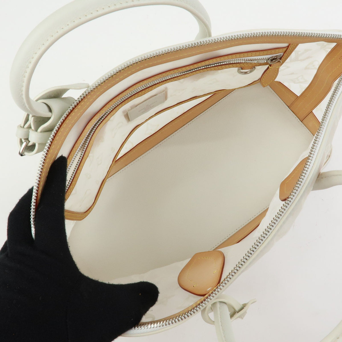 Louis Vuitton Transparence Lockit Mesh And Leather White Mesh Handbag (Pre-Owned)