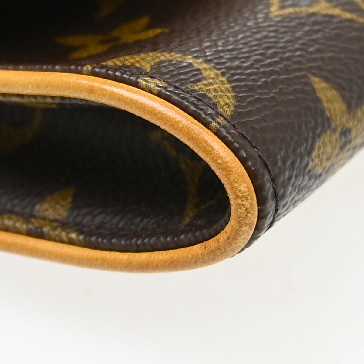 Louis Vuitton Twin Monogram Canvas Brown Canvas Clutche & Pouche Bag (Pre-Owned)