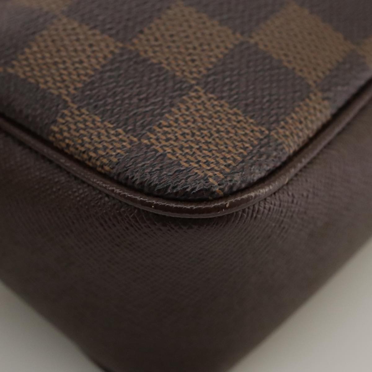 Louis Vuitton Trousse Makeup Brown Canvas Clutch Bag (Pre-Owned)
