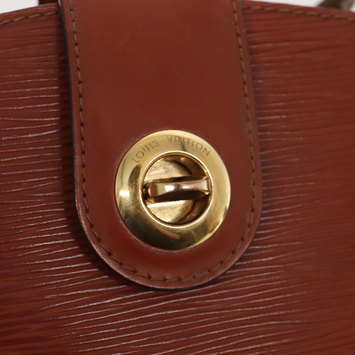 Louis Vuitton Cluny Brown Leather Shoulder Bag (Pre-Owned)