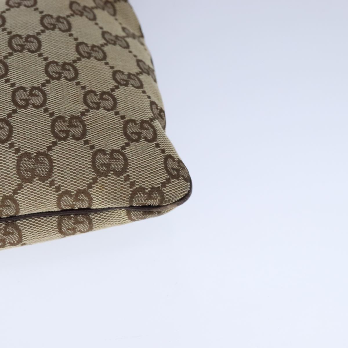Gucci Gg Canvas Beige Canvas Shoulder Bag (Pre-Owned)