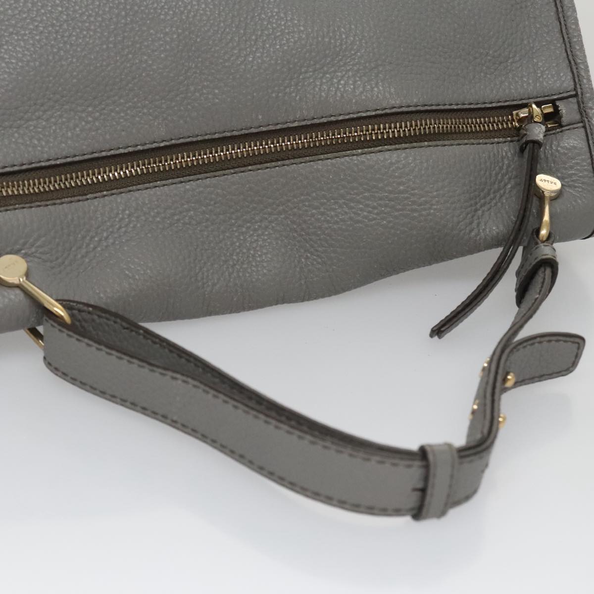 Bally Grey Leather Handbag (Pre-Owned)