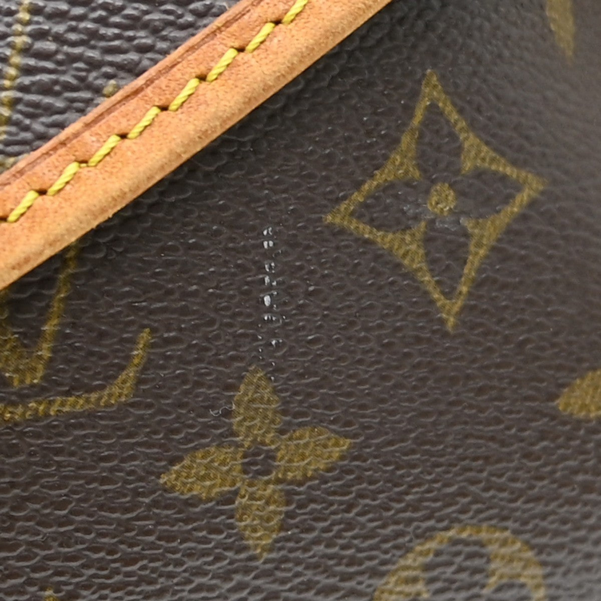 Louis Vuitton Saumur Monogram Canvas Brown Canvas Shoulder Bag Bag (Pre-Owned)