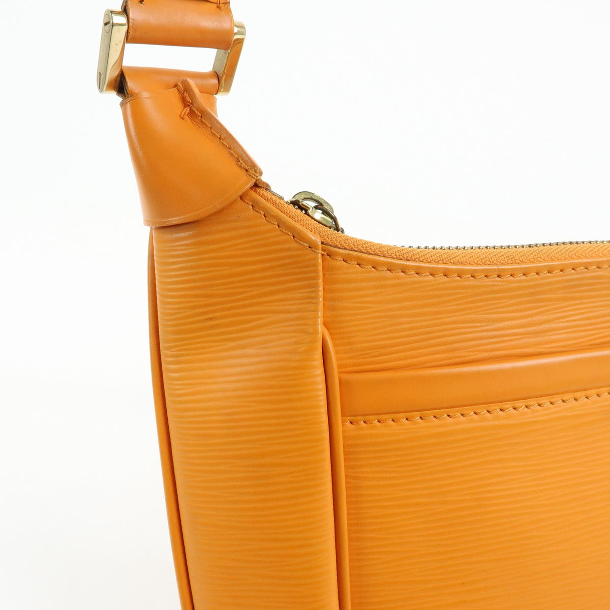 Louis Vuitton Matsy Epi Leather Orange Leather Handbag (Pre-Owned)