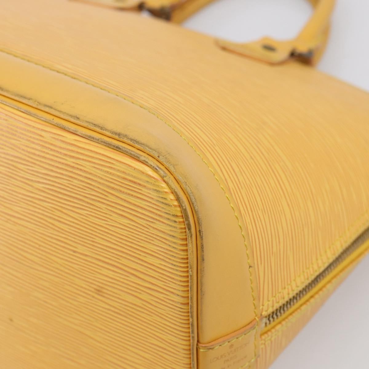 Louis Vuitton Vintage Alma Epi Leather Yellow Leather Handbag (Pre-Owned)