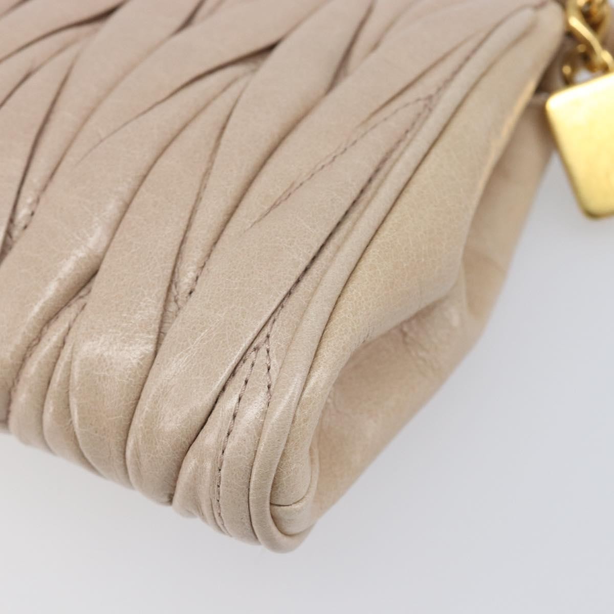 Miu Miu Zip Wristlet Matelasse Leather Beige Leather Clutche & Pouche Bag (Pre-Owned)