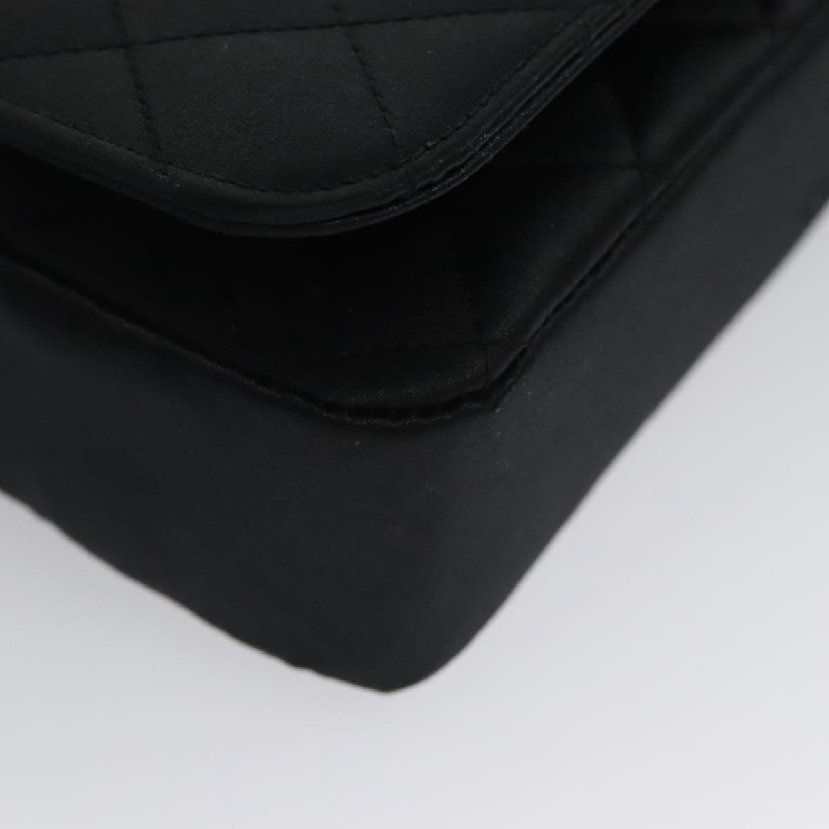 Chanel Camellia Black Silk Shoulder Bag (Pre-Owned)