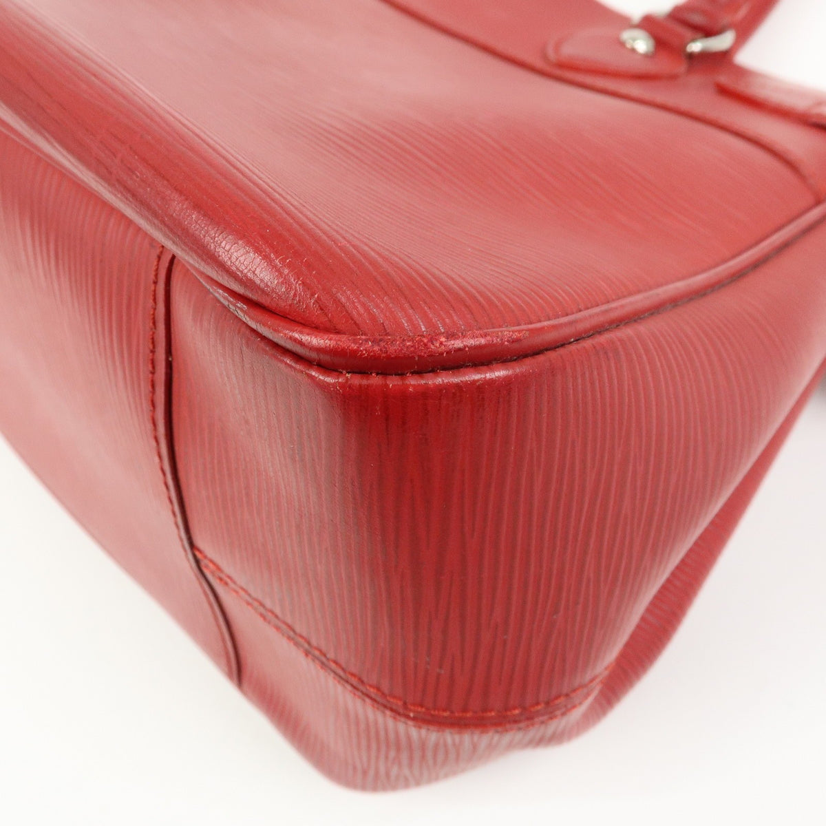 Louis Vuitton Passy Epi Leather Red Leather Tote Bag Bag (Pre-Owned)