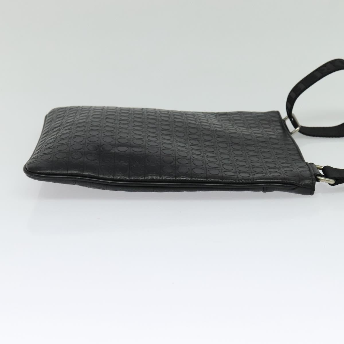 Salvatore Ferragamo Vintage Leather Black Leather Shoulder Bag Bag (Pre-Owned)