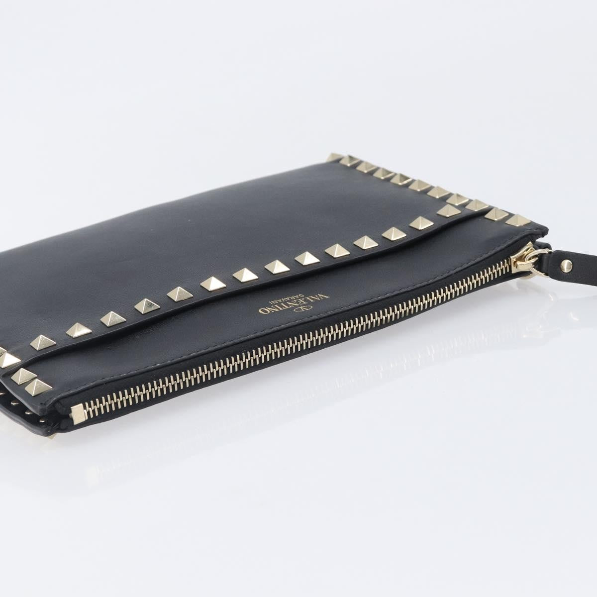 Valentino Garavani Rockstud Flat Wristlet Leather Black Leather Clutche & Pouche Bag (Pre-Owned)