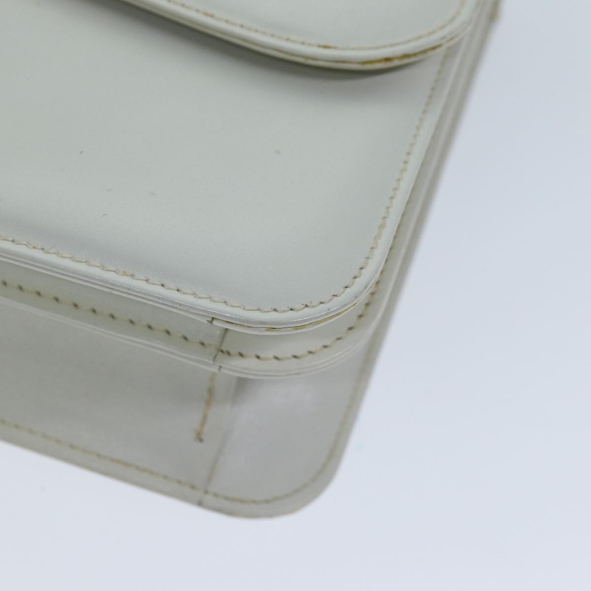 Gucci 1973 Flap Top Handle Leather White Leather Handbag (Pre-Owned)