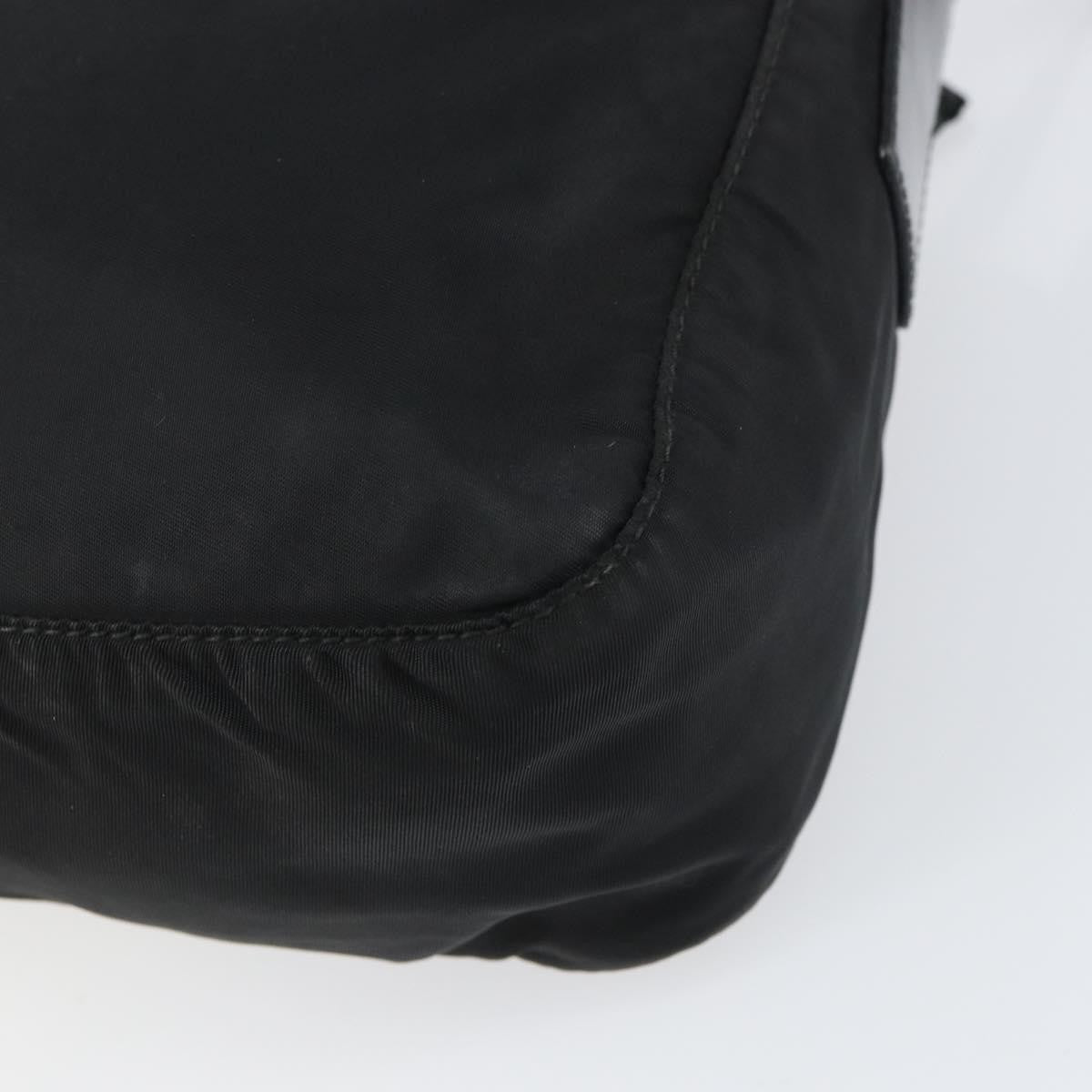 Prada Front Zip Messenger Quilted Tessuto Black Nylon Shoulder Bag Bag (Pre-Owned)