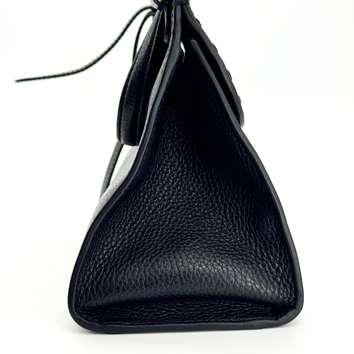 Gucci Gg Marmont Top Handle Leather Black Leather Handbag (Pre-Owned)