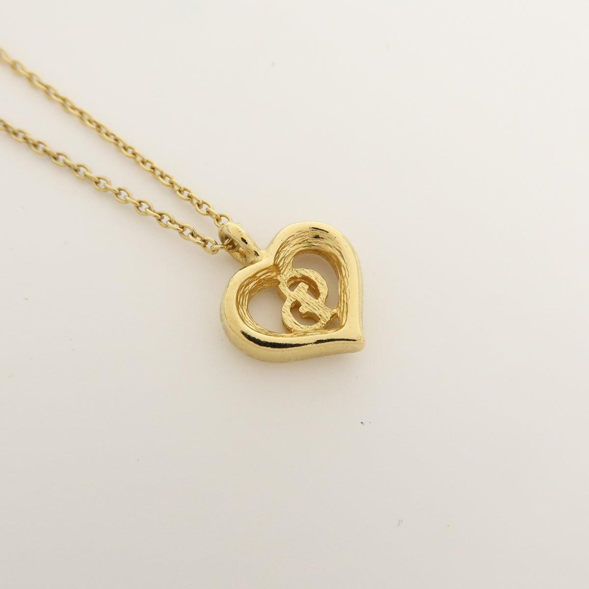 Christian Dior Cd Heart Metal Gold Metal Necklace Jewelry (Pre-Owned)