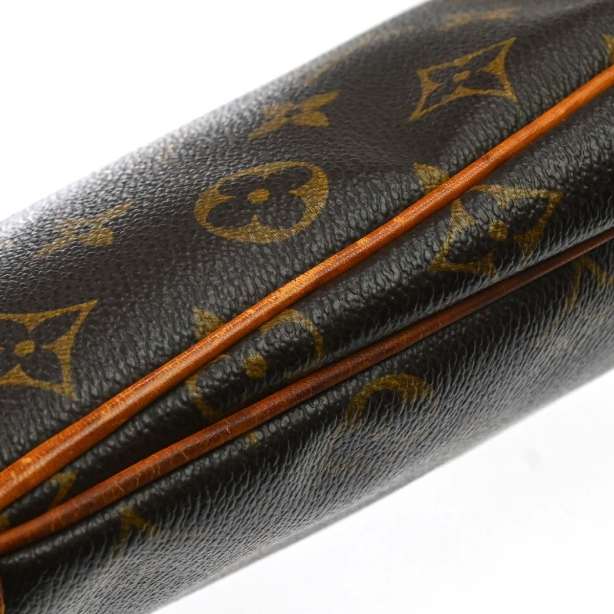 Louis Vuitton Odeon Monogram Canvas Brown Canvas Shoulder Bag Bag (Pre-Owned)