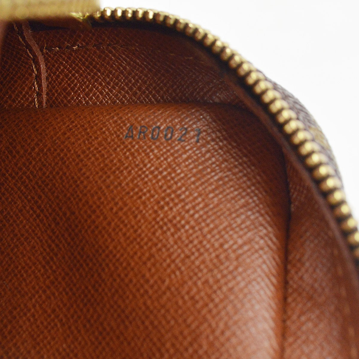 Louis Vuitton Amazone Monogram Canvas Brown Canvas Shoulder Bag Bag (Pre-Owned)