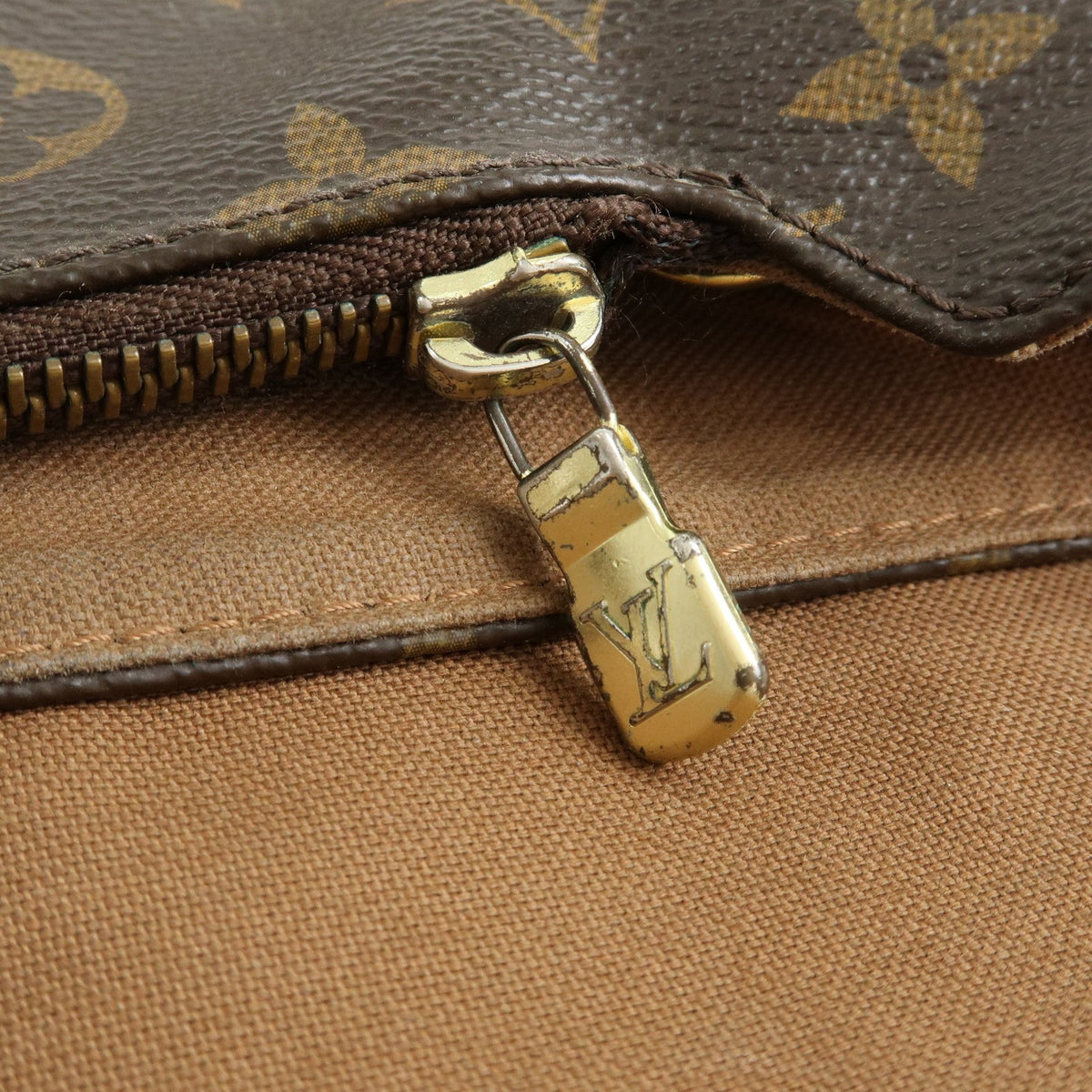Louis Vuitton Beaubourg Messenger Monogram Canvas Brown Canvas Handbag (Pre-Owned)