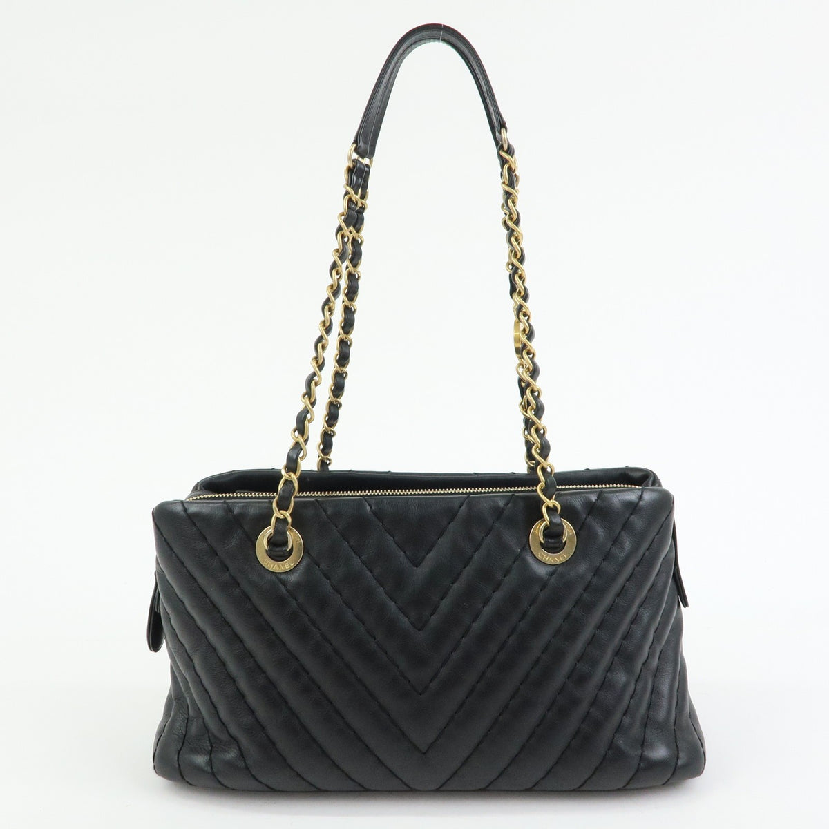 Chanel V Stitch Leather Black Calfskin Handbag (Pre-Owned)