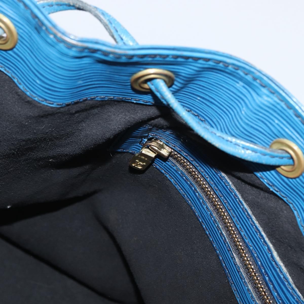 Louis Vuitton Petit Noe Nm Epi Leather Blue Leather Shoulder Bag Bag (Pre-Owned)