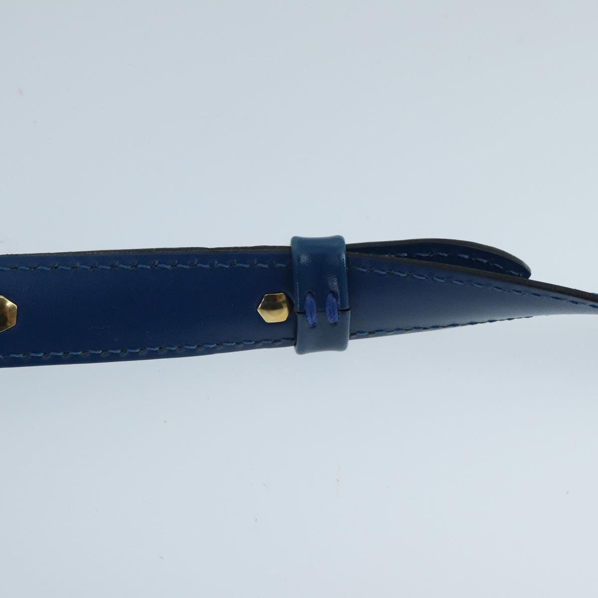 Louis Vuitton Cluny Blue Leather Shoulder Bag (Pre-Owned)